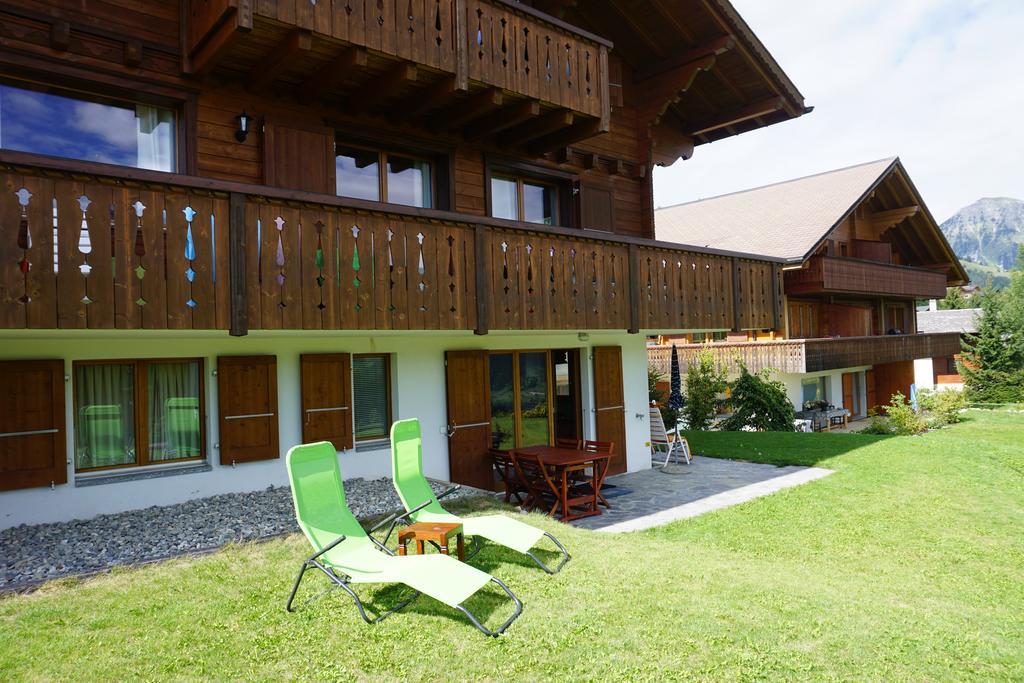 Lucille Apartment *